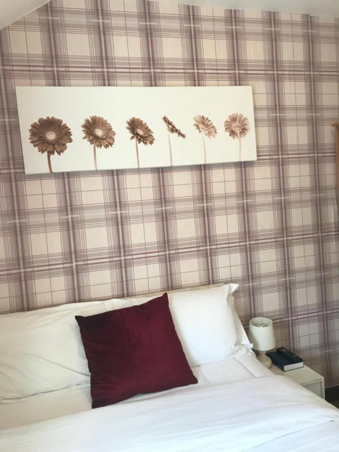 Rosewood Lodgings Special Offer For Student On Long Stay Manchester Buitenkant foto
