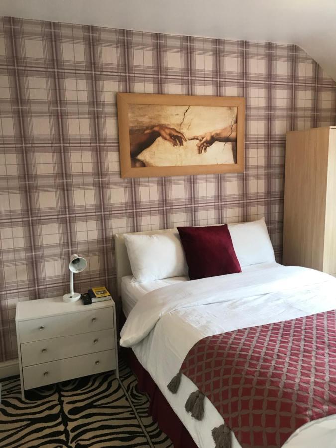 Rosewood Lodgings Special Offer For Student On Long Stay Manchester Buitenkant foto