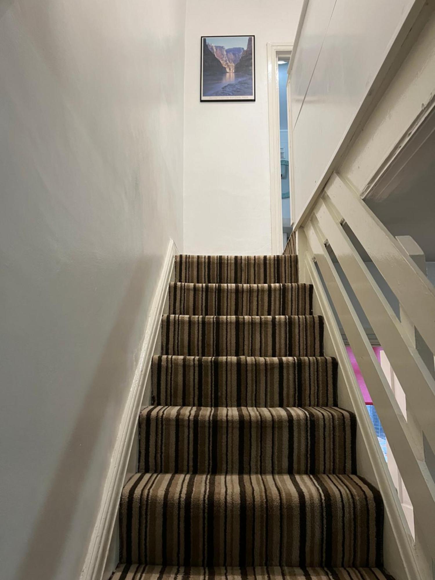 Rosewood Lodgings Special Offer For Student On Long Stay Manchester Buitenkant foto